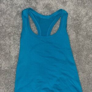 Lululemon racer back size 4